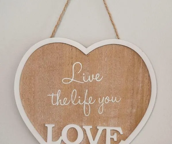 Na Mysliwskiej דירה שצ'צ'ירק