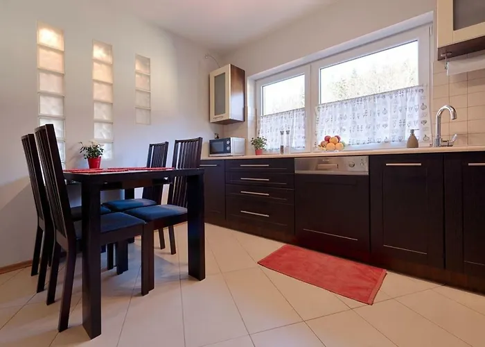 Na Mysliwskiej * שצ'צ'ירק